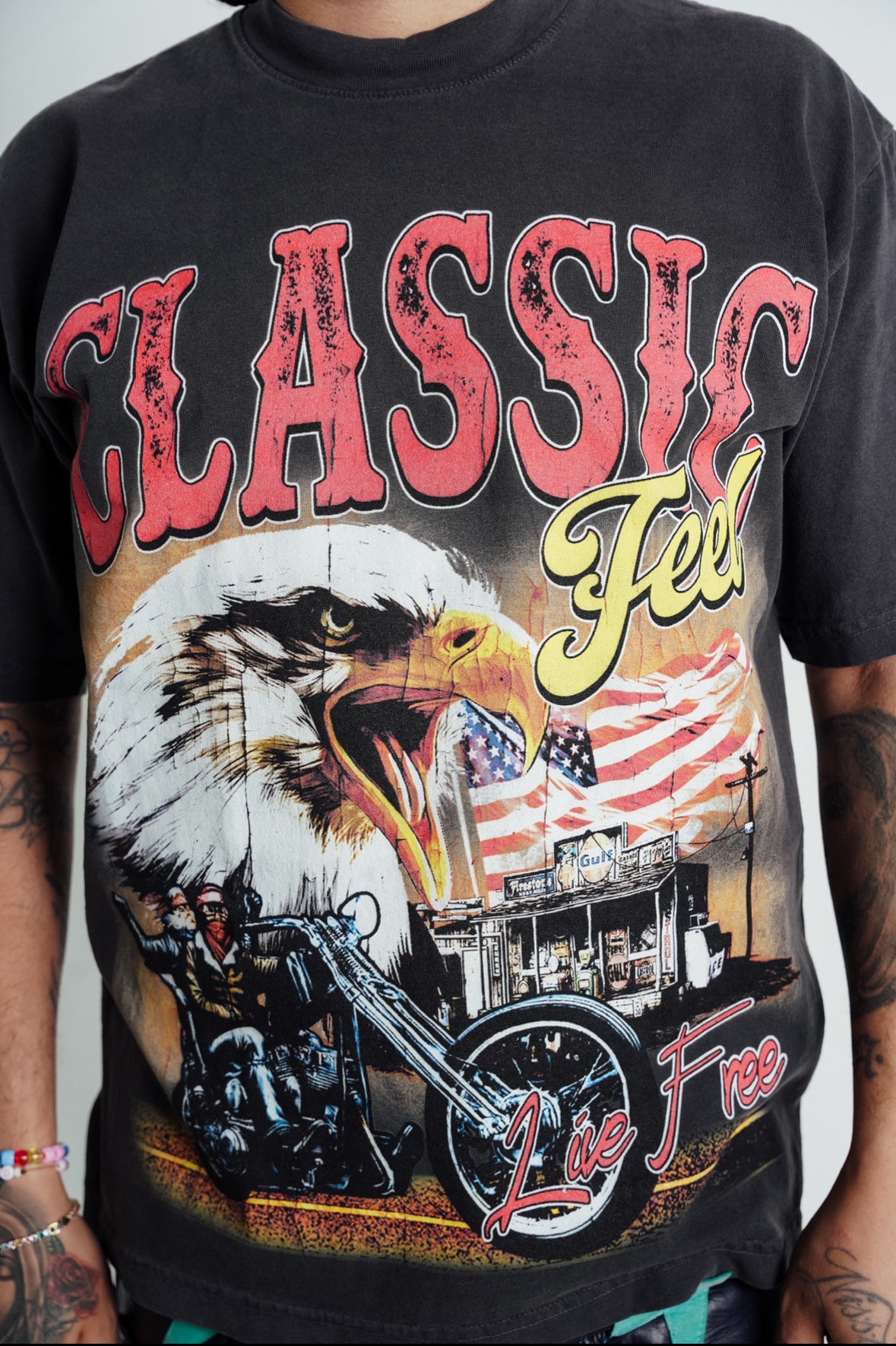 Live Free Tee(Vintage Black)
